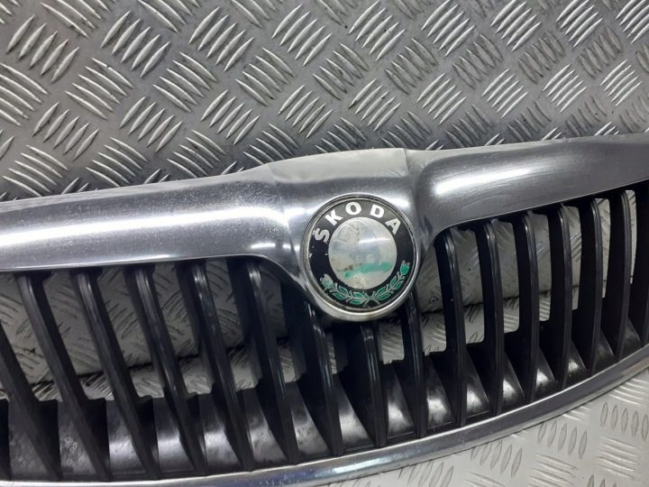 РЕШЕТКА РАДИАТОРА РЕСТАЙЛИНГ SKODA OCTAVIA II, фото 4