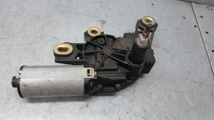 МОТОРЧИК ДВОРНИКА ЗАДНИЙ AUDI A3 8L 1.8B 98 г. 8L0955711A, фото 3