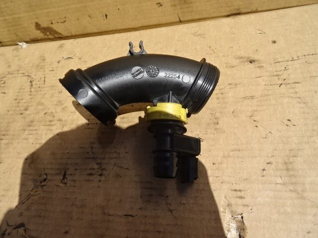 Патрубок интеркулера Peugeot 1.6 E-HDI PA66-GF35, фото 2