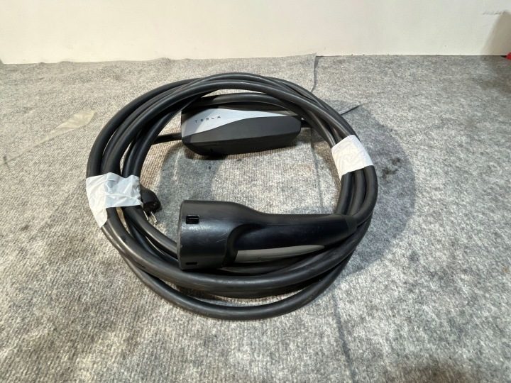 Зарядное устройство Tesla Model 3 2017- 1121254-00-G, фото 5