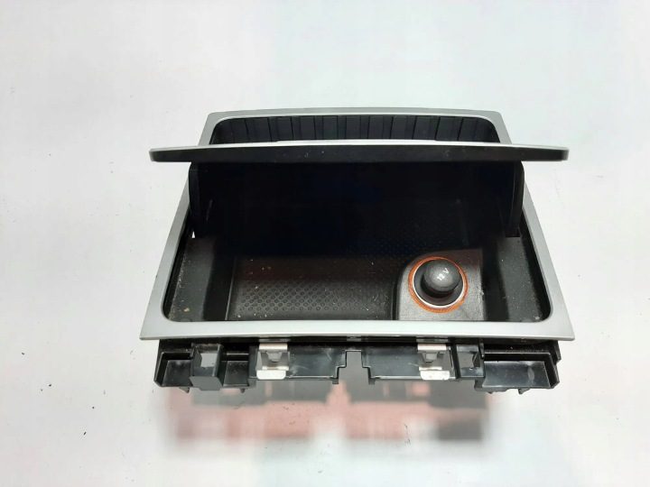 Пепельница VW PASSAT B7 (362) 5038102 2.5L бензин 125 кВт 2012, фото 2