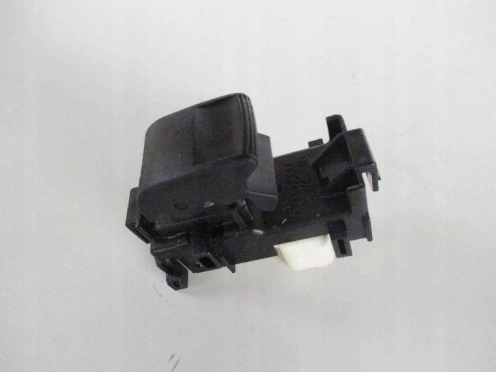 Переключатель электрических стекол Toyota Auris I 06-, фото 1
