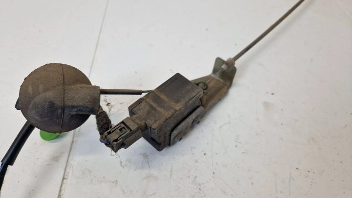 ПРИВОД ЛЮЧКА ГОРЛОВИНЫ БЕНЗОБАКА BMW Z3 E36 8410575, фото 3