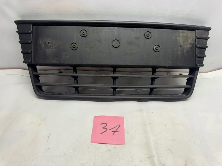 РЕШЕТКА РАДИАТОРА FORD FOCUS MK3 BM51-17K945-A, фото 1