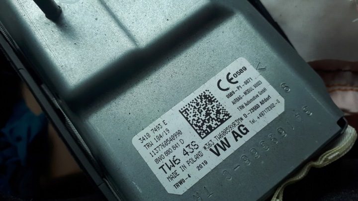 S4 B9 A4 8W КОЛЕННАЯ ПОДУШКА БЕЗОПАСНОСТИ ЛЕВАЯ 8W0880841D, фото 8
