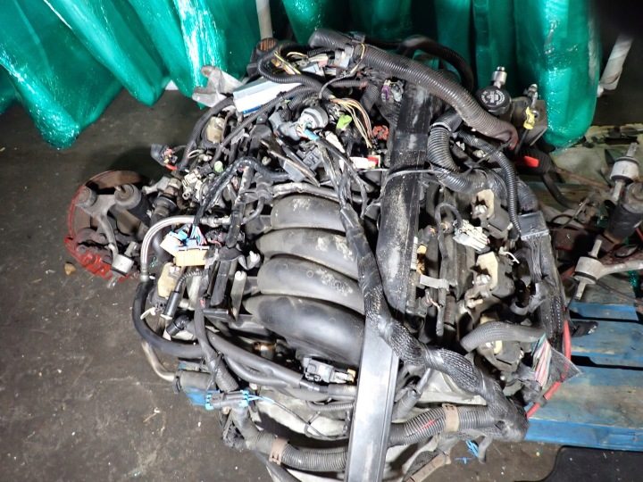 Двигатель без навесного LS1 5.7 Chevrolet Corvette C5 2001, фото 2