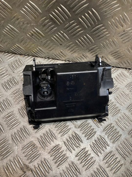 Пепельница MERCEDES-BENZ E (W211) 2116802852 2.99L дизель 140 кВт 2006, фото 3