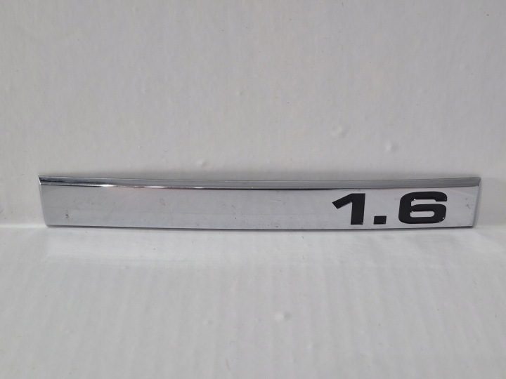SKODA 1.6 ЗНАЧОК ЭМБЛЕМА НАДПИСЬ ЗАДНЯЯ ОРИГИНАЛЬНАЯ 133x17mm, фото 1