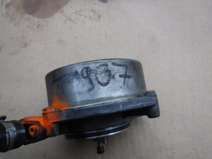Audi OE 057145100AC насос вакуумный, фото 3