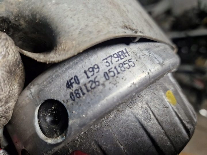 ПОДУШКА КРОНШТЕЙН ДВИГАТЕЛЯ С ДАТЧИКОМ AUDI A6 C6 4F0199379BH, фото 3