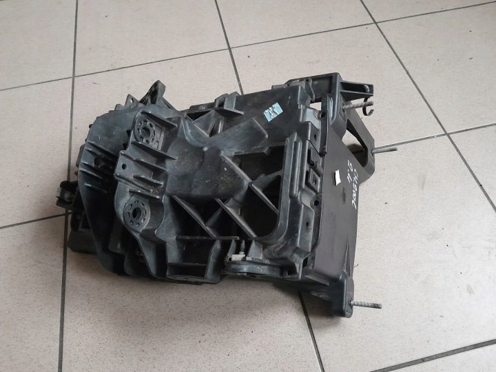 Основание Кожух аккумулятора Jeep Cherokee KL 2.4 68186053AB, фото 2