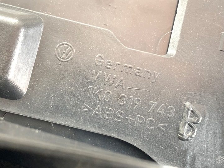Дефлектор обдува передний VW Golf V 1K0819743B хэтчбек 03-10 вентиляции, фото 4