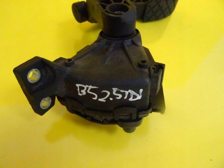 Датчик педали газа VW Passat B5 8D1723523M / 8D1723523F NR580, фото 3
