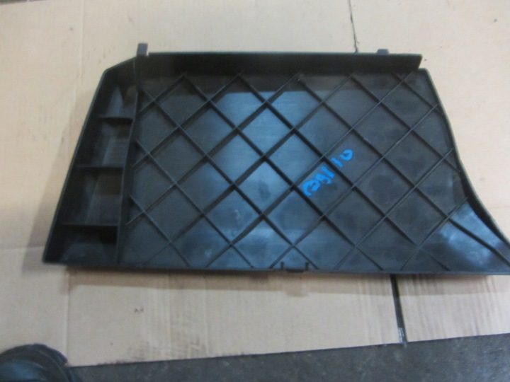 Крышка аккумулятора BMW E36 кабриолет 8119105, фото 4