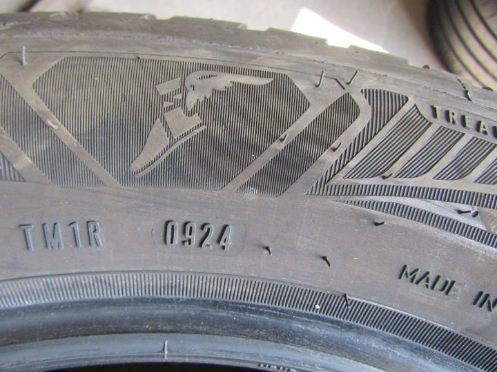 Шина всесезонная Goodyear Vector 4Seasons G3 215/55R17 94 В сцепление на снегу (3PMSF) V0 - Volkswagen, фото 5
