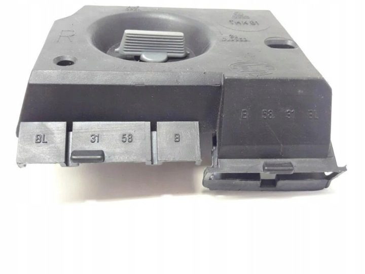 Задний Фонарей Connector для AUDI 3158B 2.46L Дизель 1995, фото 2