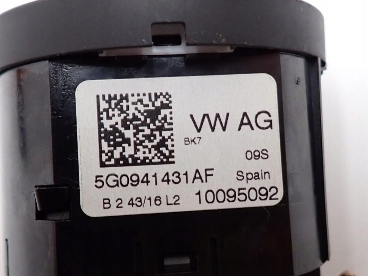 ПАНЕЛЬ ВЫКЛЮЧАТЕЛЬ СВЕТА ЕВРОПА 5G0941431AF SEAT LEON III 5F 16 г., фото 4