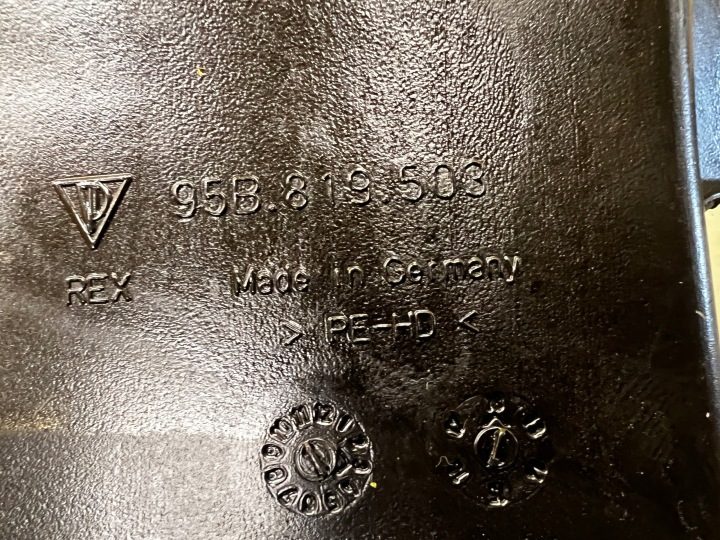 КАНАЛ ТОННЕЛЬ ОБДУВА ВОЗДУХА НА ЗАДНИЙ ЛЕВЫЙ PORSCHE MACAN 95B, фото 3