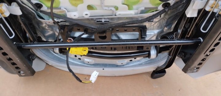 Сиденье левое переднее водителя Mercedes V-класс W447 кожа бежевая EU, фото 10