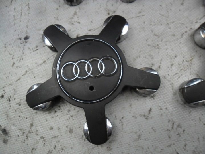Крышка Audi OE 135 мм Audi 4F0601165N, фото 4