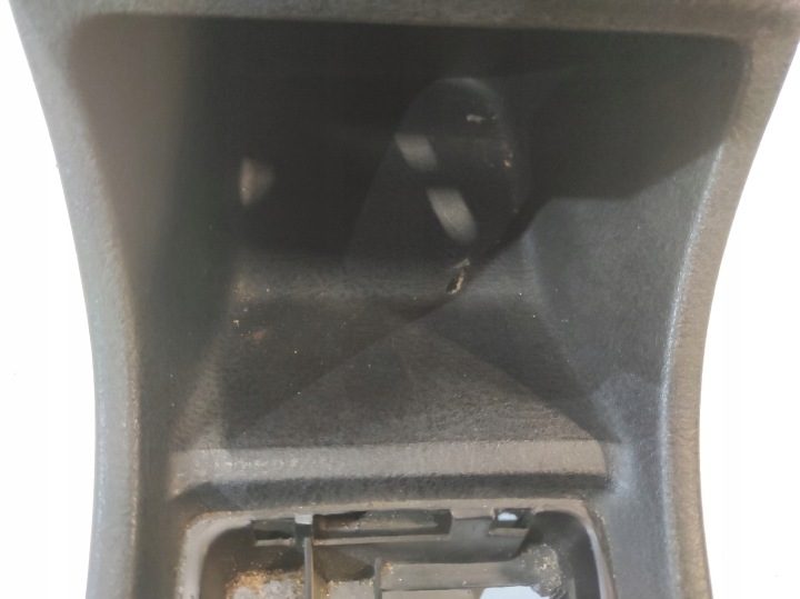 VW GOLF II ЦЕНТРАЛЬНЫЙ ТОННЕЛЬ ПРИКУРИВАТЕЛЬ ПЕПЕЛЬНИЦА, фото 6