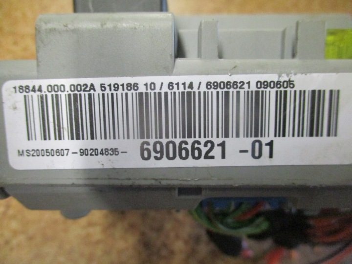 Блок предохранителей BMW E87 E90 E91 E92 E93 6906621-01, фото 3