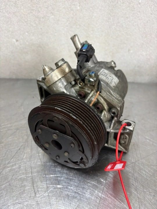 КОМПРЕССОР КОНДИЦИОНЕРА NISSAN MICRA K13 926003VA0D, фото 1