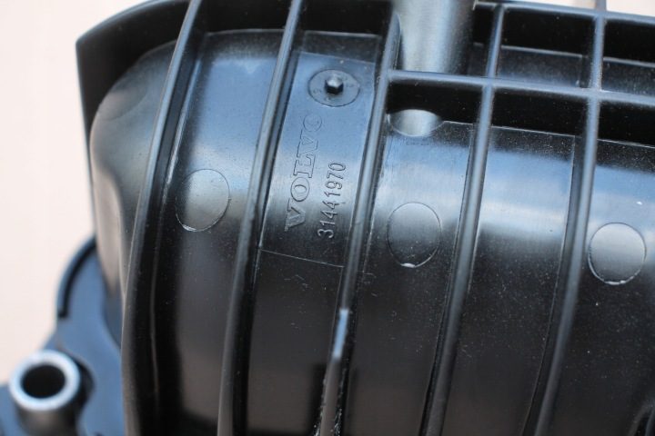 Volvo V60 S60 XC60 V90 S90 XC90 XC40 T2 T4 T5 T6 T8 впускной коллектор 31441970, фото 2