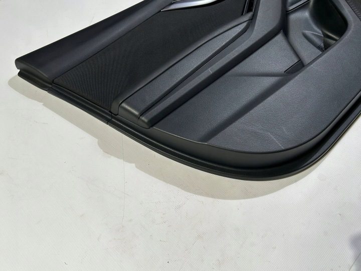 Обшивка левой двери передняя Subaru WRX 2022 г.-, фото 4
