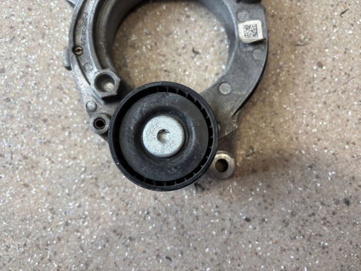 Натяжитель ремня генератора BMW X3 G01 8579118, фото 5