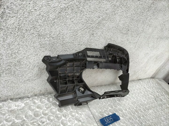 Направляющая Выхлопа 8W0807348D Audi A4 S4 B9 8W0807348D, фото 3