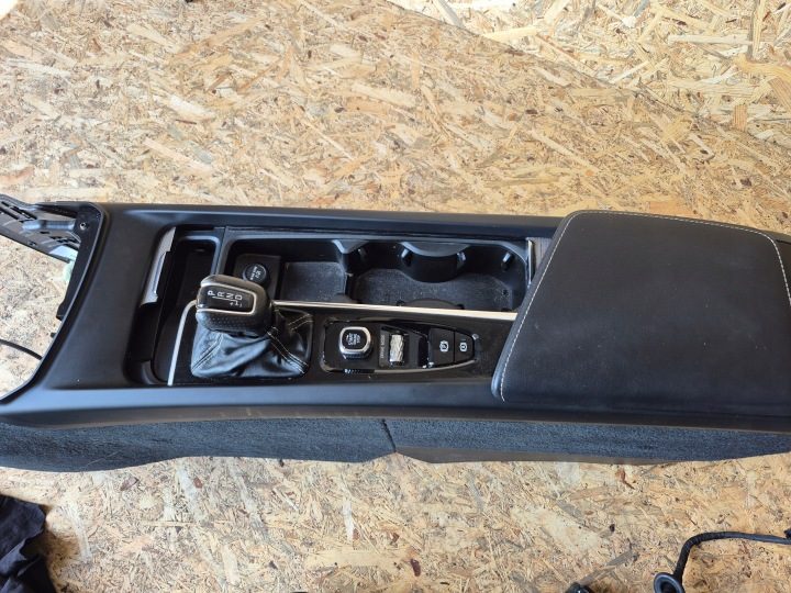 VOLVO XC60 II ЦЕНТРАЛЬНЫЙ ТОННЕЛЬ ДЕКОР ДЕРЕВО 31417516 31417530, фото 2