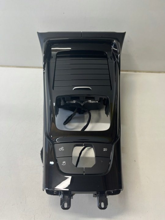 MERCEDES CLA W118 ЦЕНТРАЛЬНЫЙ ТОННЕЛЬ БАРДАЧОК A1776806001, фото 1