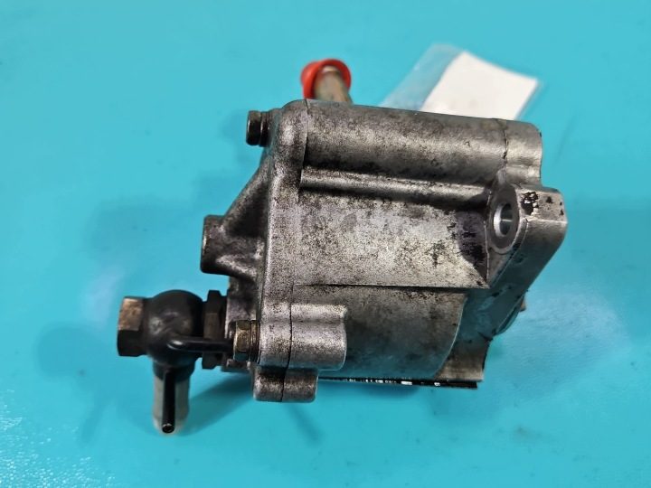 НАСОС ВАКУУМНЫЙ TOYOTA RAV4 II 00- 2.0 D4D 1CD 29300-27020, фото 4