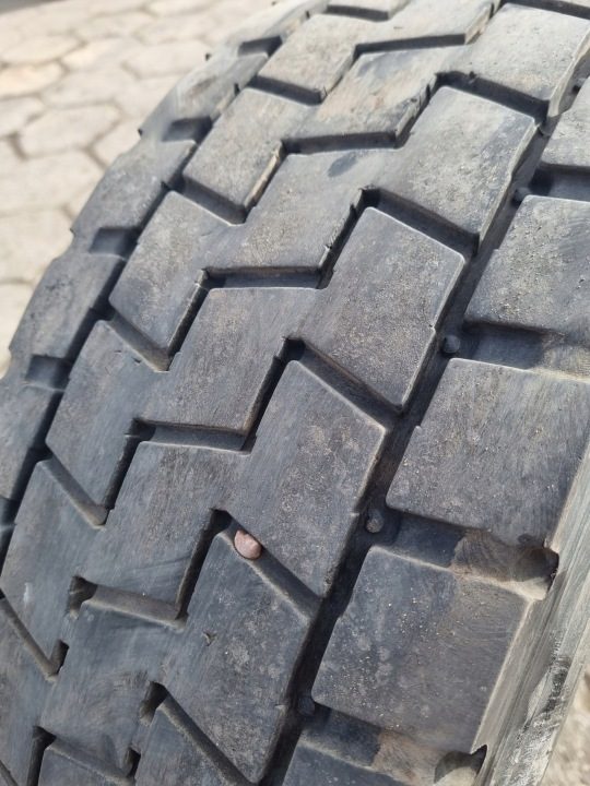 ШИНА КОЛЕСО HANKOOK 245 70 г. 17,5, фото 2