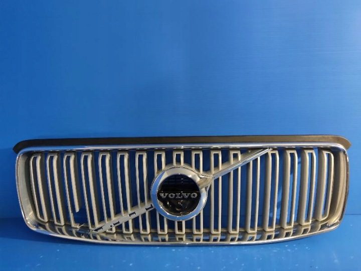 Volvo XC90 II XC-90 II 31425984 решетка радиатора камера, фото 2