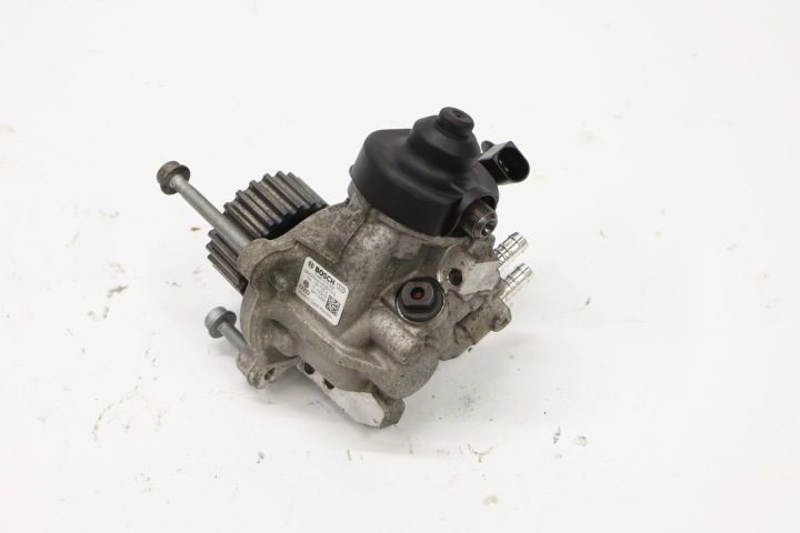 Skoda Octavia III ТНВД 04L130755D, фото 3