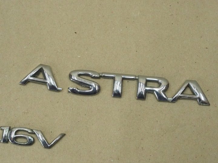 ASTRA G OPEL 1.6 16V ЛОГОТИП НАДПИСЬ ЭМБЛЕМА КРЫШКИ ЗАДНЯЯ ОРИГИНАЛ, фото 3