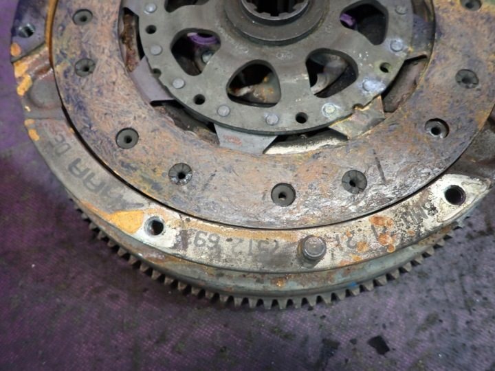 BMW E46 97-03 1,8 N42B18A ДВУХМАССОВЫЙ МАХОВИК ДИСК И КОРЗИНА СЦЕПЛЕНИЯ КОЛЕСО, фото 6