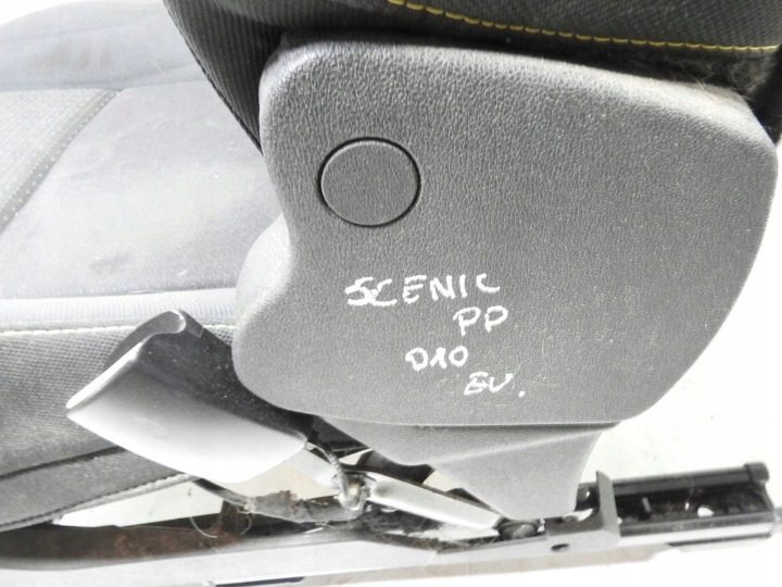 RENAULT SCENIC III 09-16 Сиденье правое переднее, фото 11