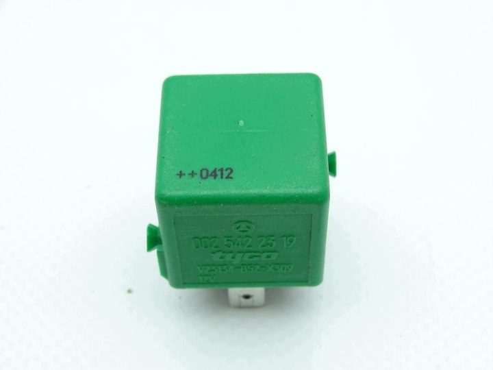 MERCEDES A-КЛАСС W169 04-12 РЕЛЕ TYCO 12V 0025422319 V23134-V52-X309, фото 1