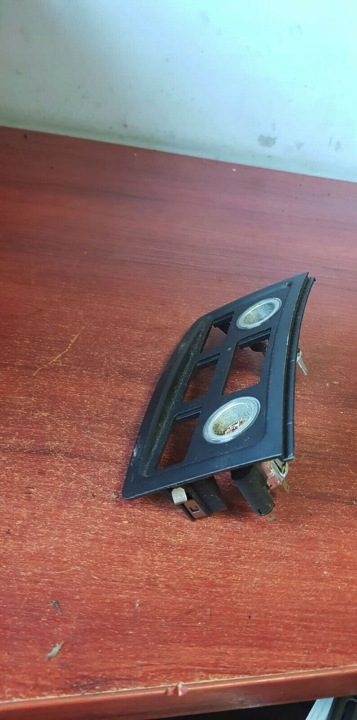 BMW 5 E60 E61 2008 Задняя Панель гнезда прикуривателя тоннеля, фото 2