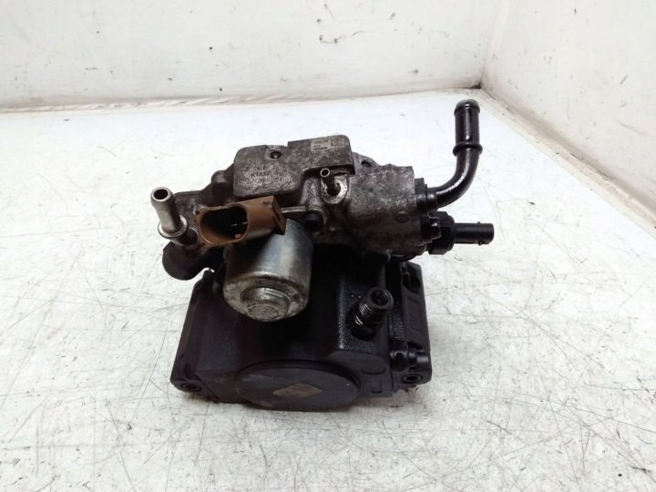 Топливный насос MERCEDES-BENZ E (W211) A6510702601 2.14L дизель 2012, фото 3