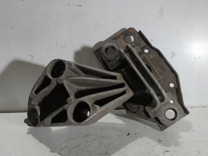 ПОДУШКА SILNIKAI RENAULT MEGANE II 1.5 DCI, фото 1
