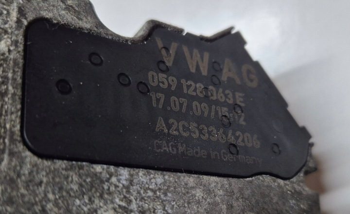 ДРОССЕЛЬНАЯ ЗАСЛОНКА AUDI A4 B6 B7 2.5 TDI 059128063E, фото 2