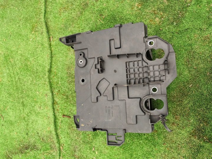 Renault Clio III кожух аккумулятора 8200314272, фото 2