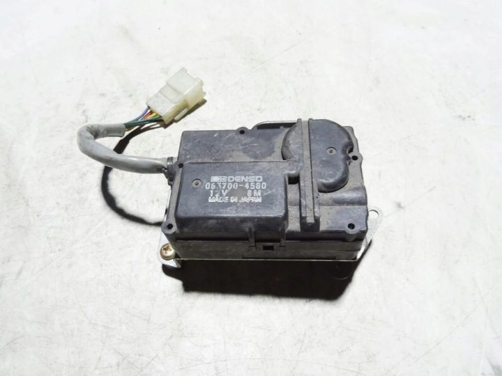 Моторчик заслонок коллектора MITSUBISHI SIGMA (F2_A, F1_A) 0637004580 3.0L, фото 1