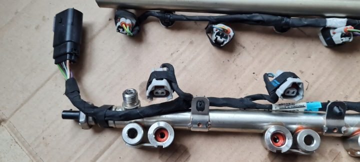 MUSTANG VI РЕСТАЙЛИНГ GT МОЛДИНГ ТОПЛИВА ТОПЛИВНЫЙ МОЛДИНГА 2X 5.0 V8, фото 6