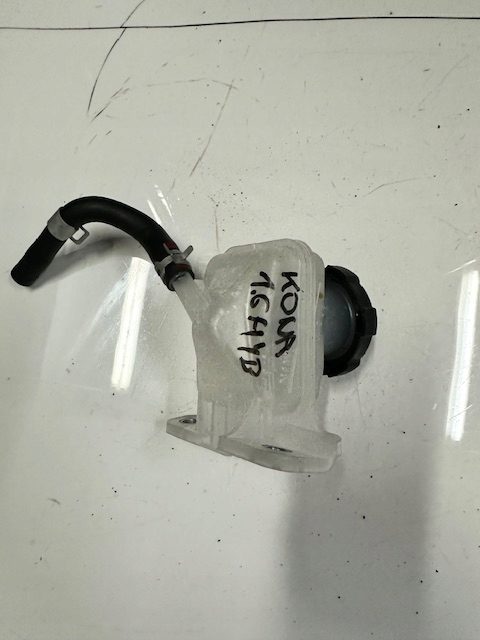 Бачок тормозной жидкости Kia Hyundai 1.6 Гибрид Kona Ceed 41066-2B000, фото 2