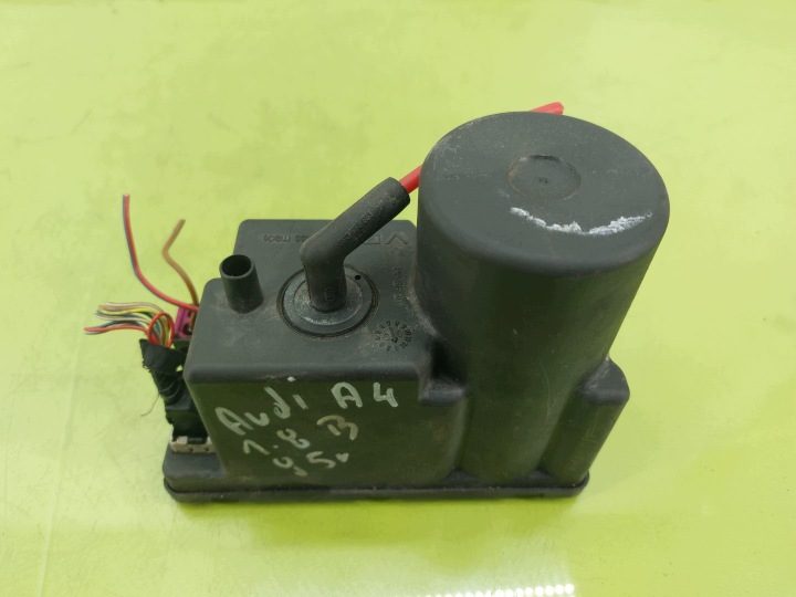 Насос центрального замка Audi A4 B5 1995-2001 R 4A0862257A, фото 1